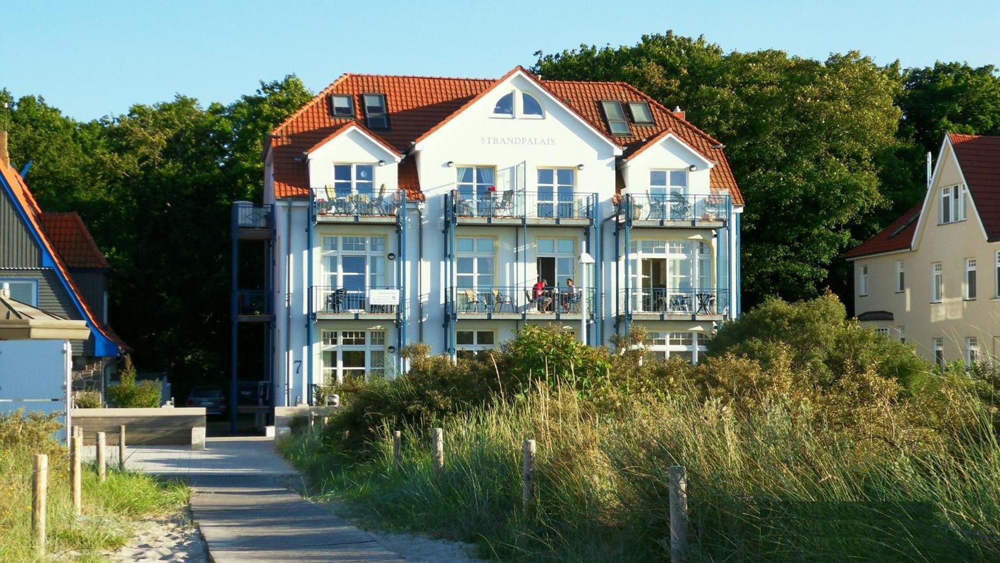 Strandpalais/Lee Rostock Exterior foto